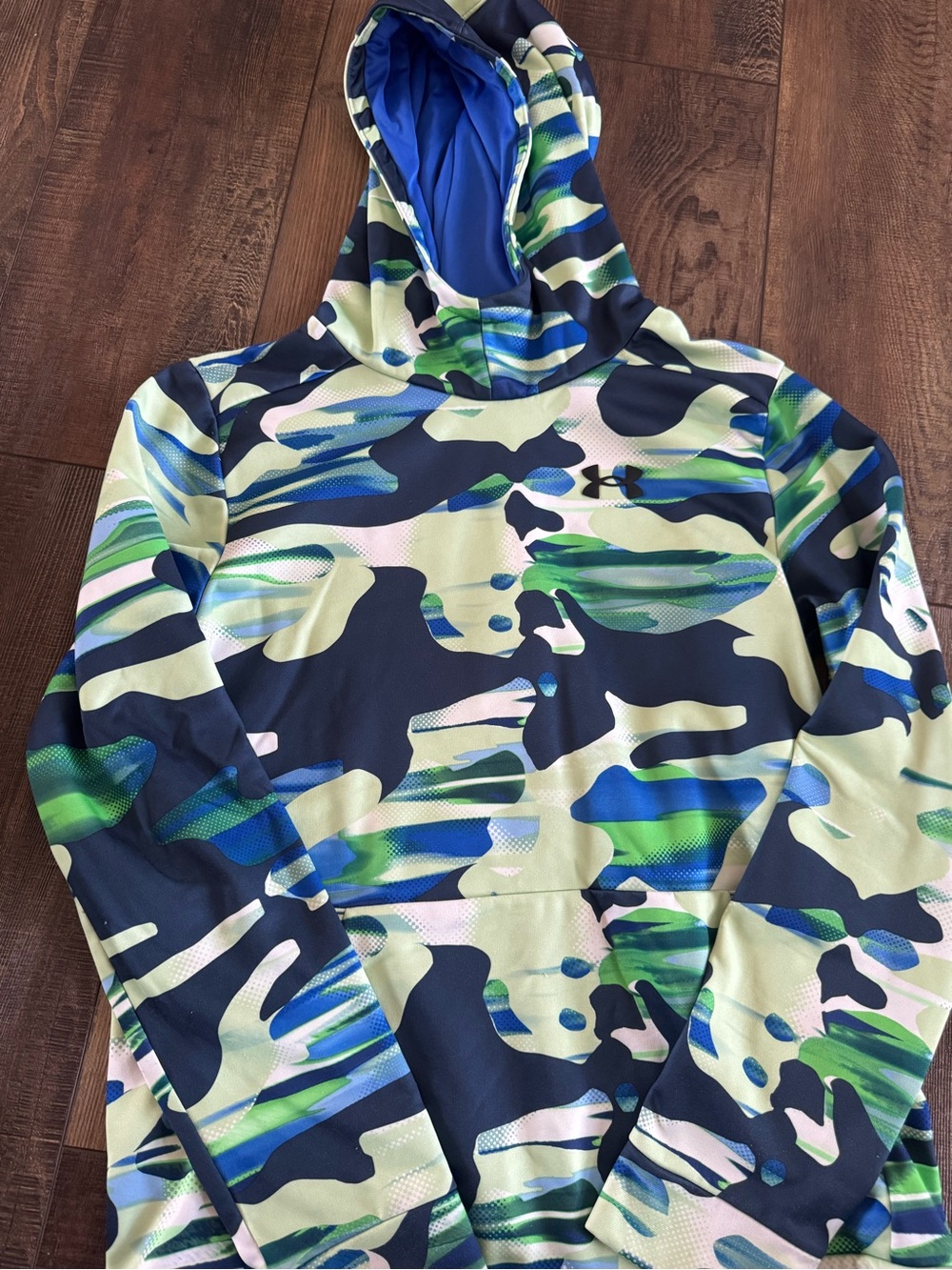Under Armour Men’s Blue, Green & Navy Camo Hoodie